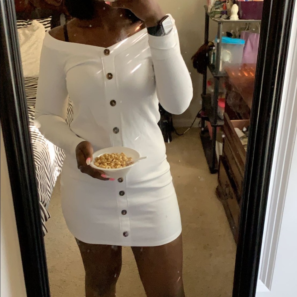 long sleeve white dress